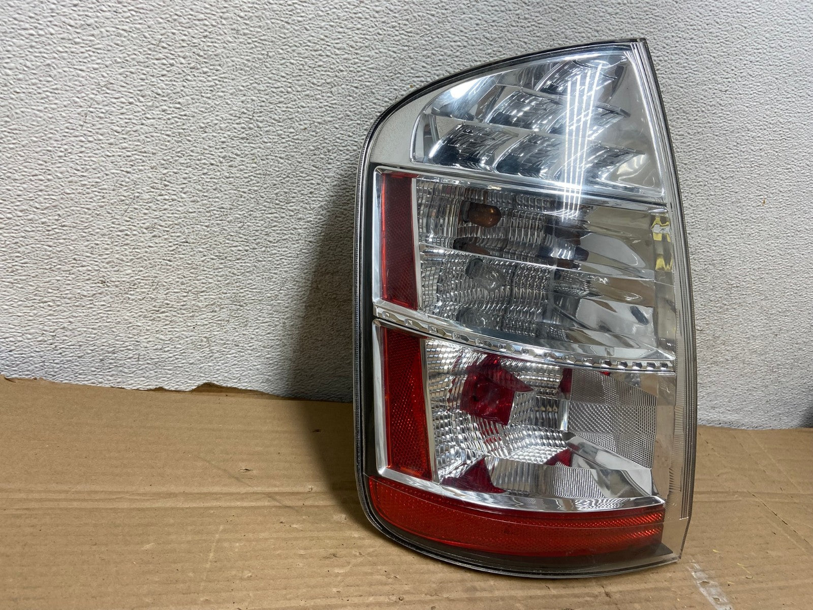 2006 2007 2008 2009 Toyota Prius Tail Light Left Driver LH AG9026 LK1