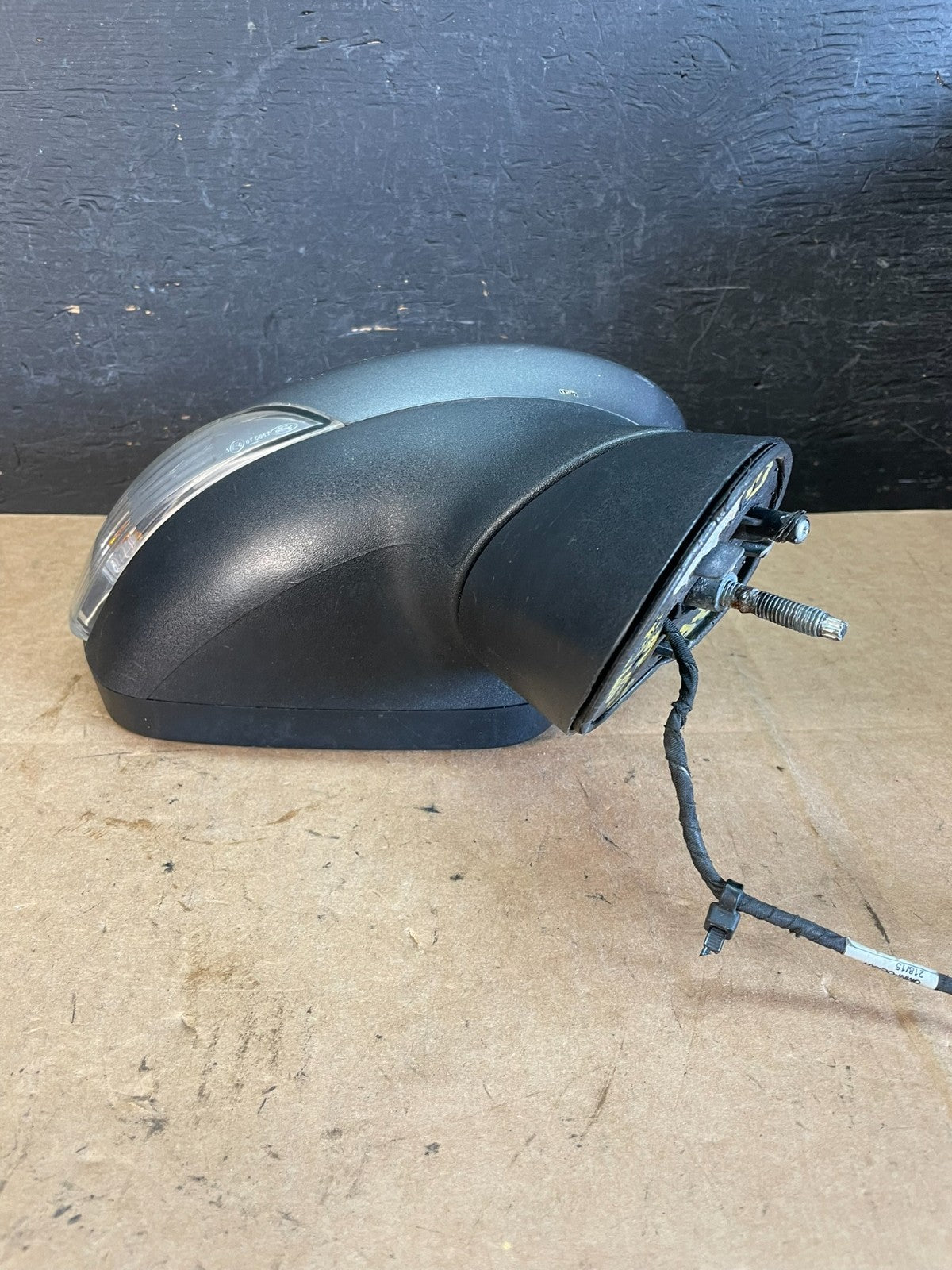2011 to 2019 Ford Fiesta Right Passenger View Door Mirror AE1029 DW3