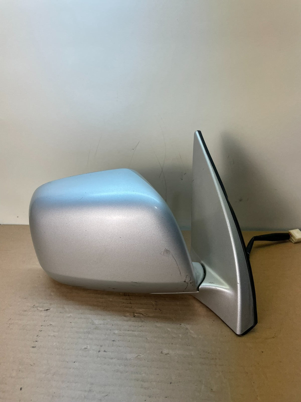 2001-2007 Toyota Highlander Right Passenger RH View Door Mirror AH8821 DG0