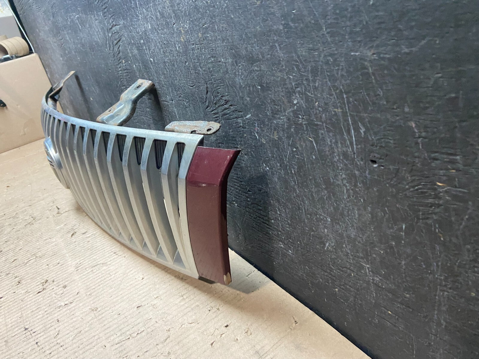 2005 2006 2007 Mercury Montego Front Upper Grill Grille i3649 Oem DG11