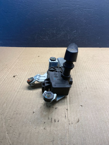 2010 to 2016 Cadillac SRX Rear Windshield Washer Wiper Motor ac0893 DG4