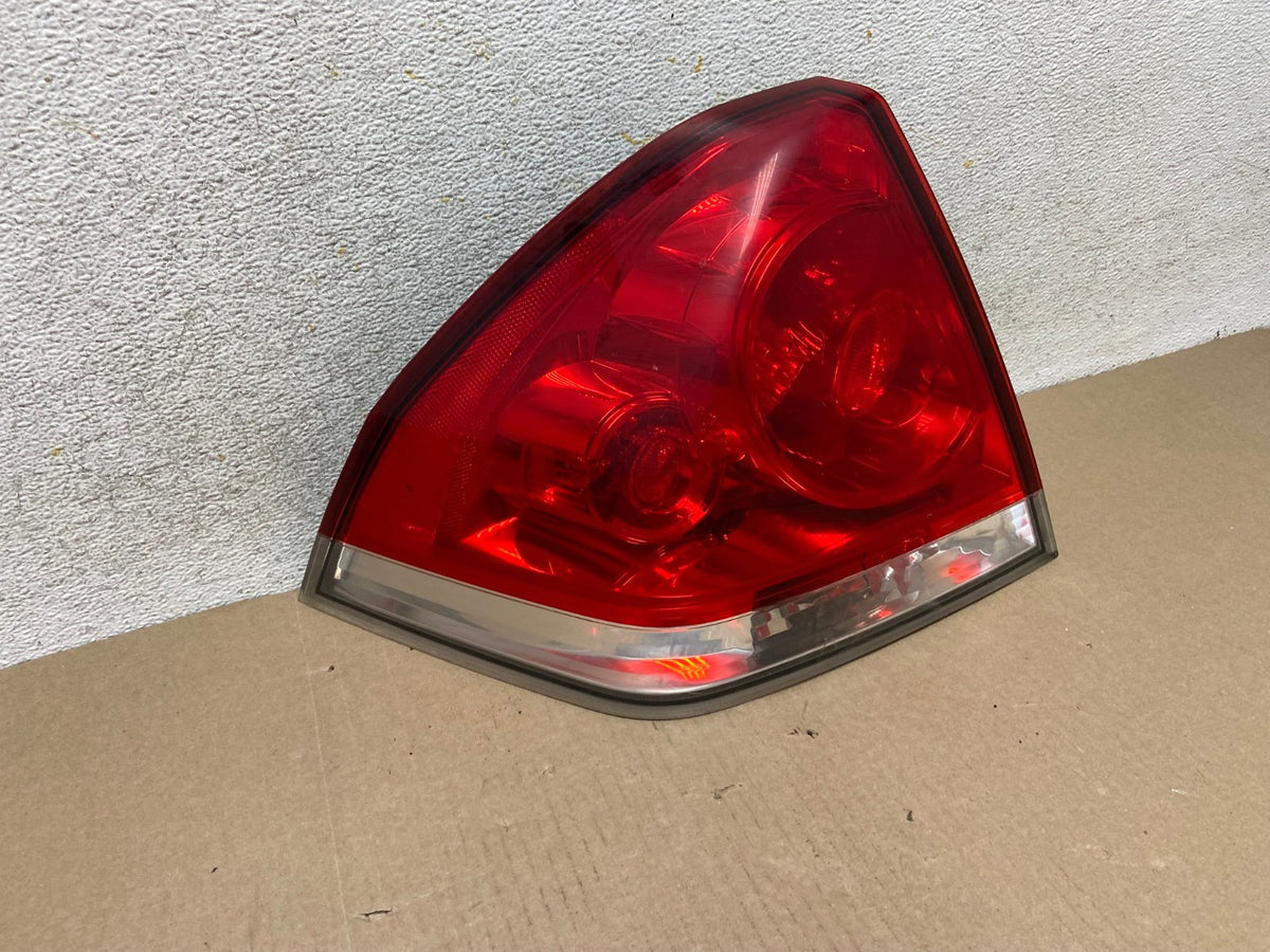 2006 to 2012 Chevrolet Impala Left Driver Lh Side Tail Light AH6672 LK1