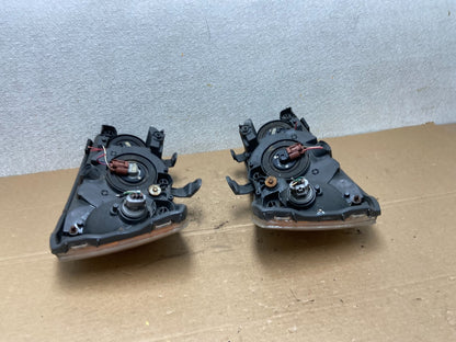 2001 2002 2003 Toyota Highlander Headlights Left+Right Side Oem AB4617 DW6