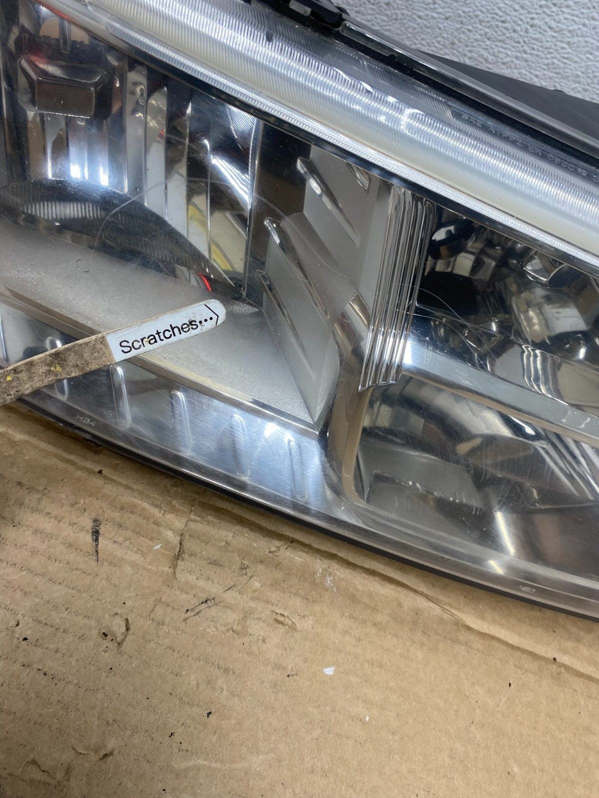 2009 to 2017 Dodge Journey Headlight Right Passenger Rh Halogen AD3895 DW3
