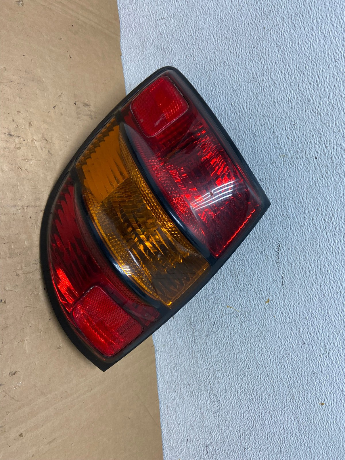 2003 - 2008 Pontiac Vibe Left Driver LH Side Tail Light AD3267 LK0