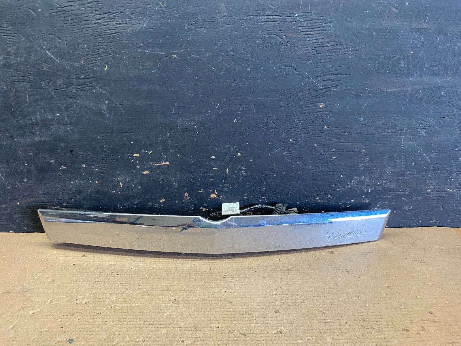2010-2015 Cadillac SRX Rear Liftgate Tailgate Finish Molding W/ Camera S1458 DG0