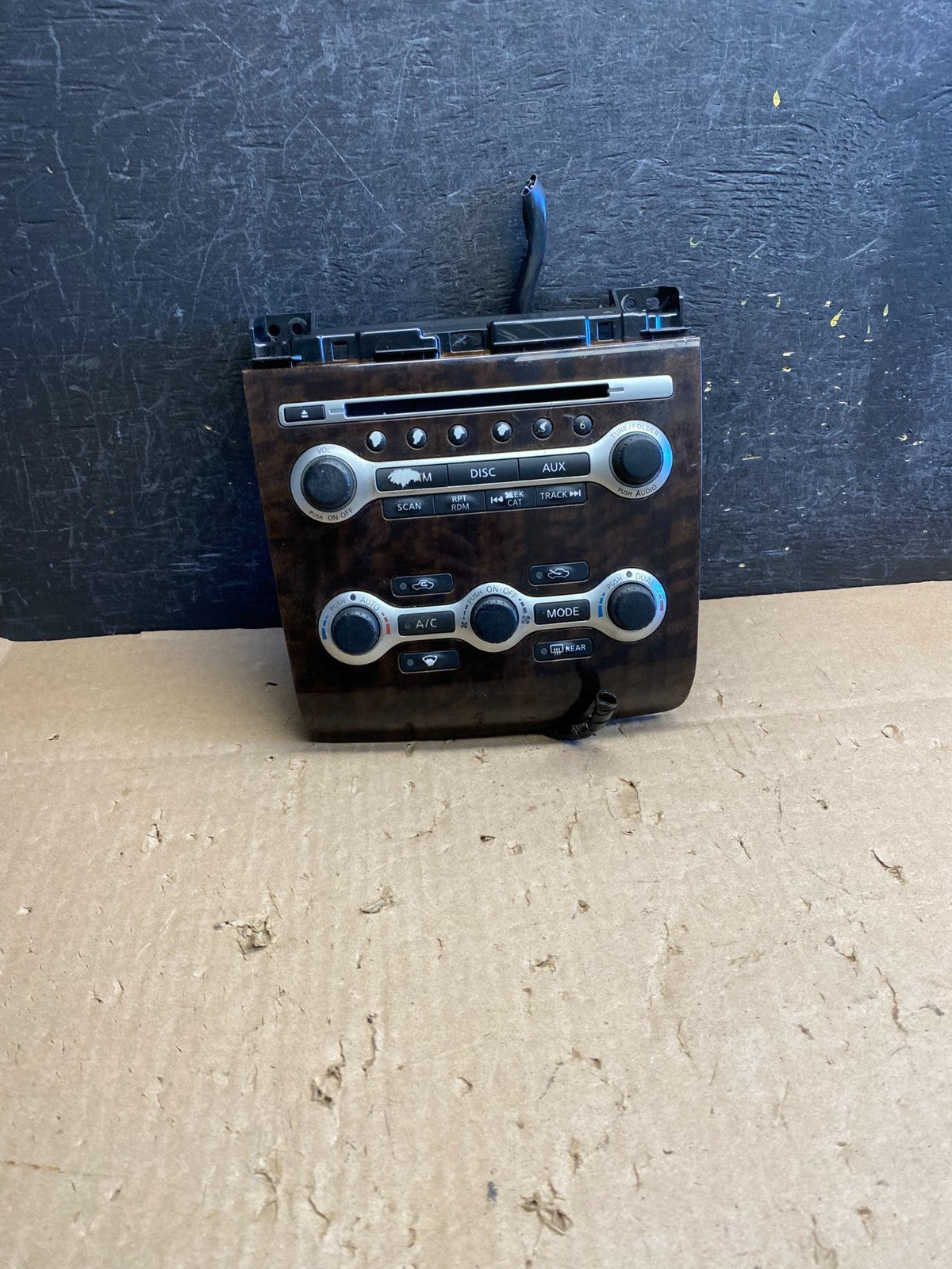 2009 - 2014 Nissan Maxima Radio Panel Climate Control Bezel Trim AI6496 DW0
