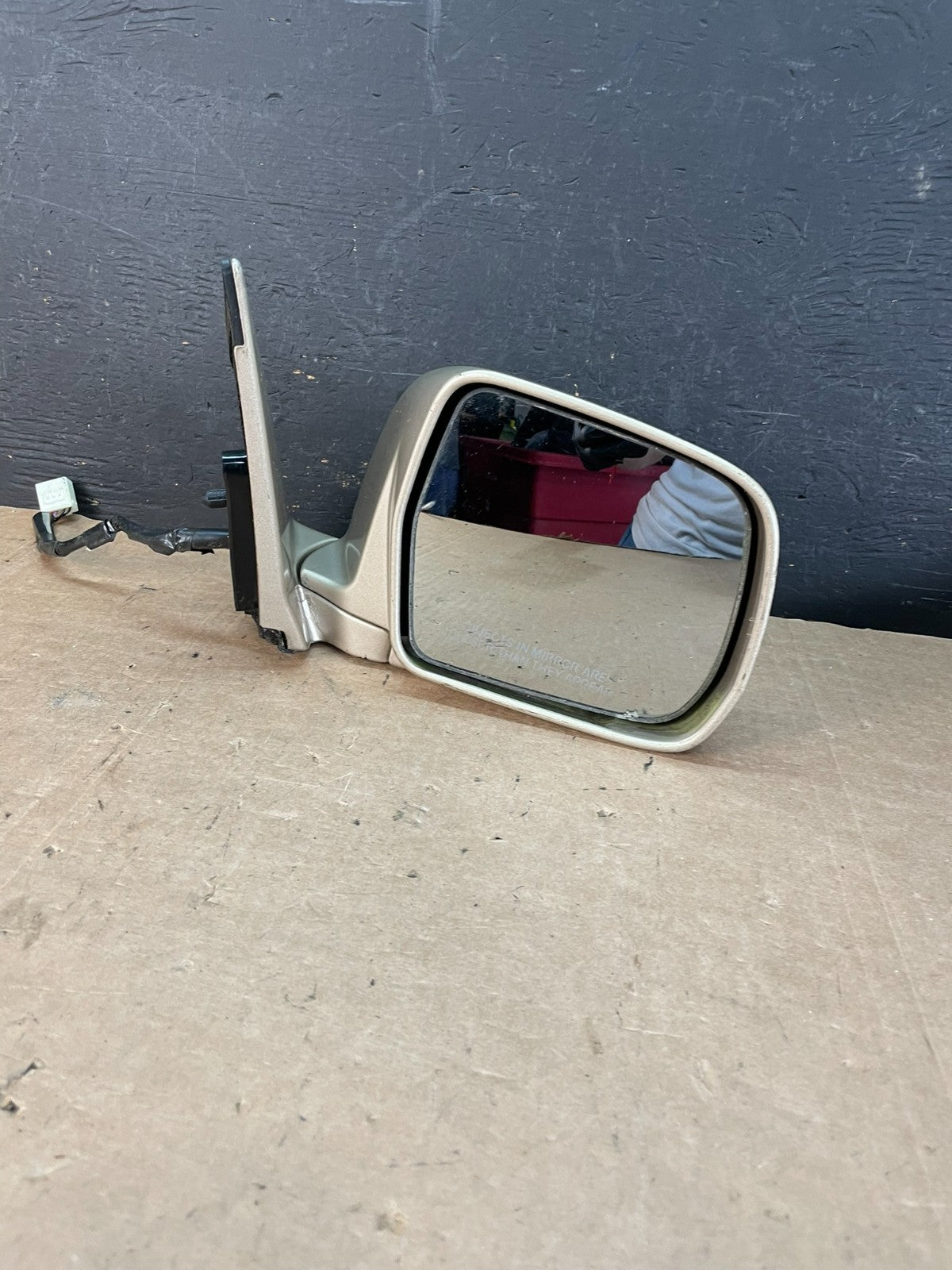 2001-2007 Toyota Highlander Right Passenger RH View Door Mirror AE8542 DW8