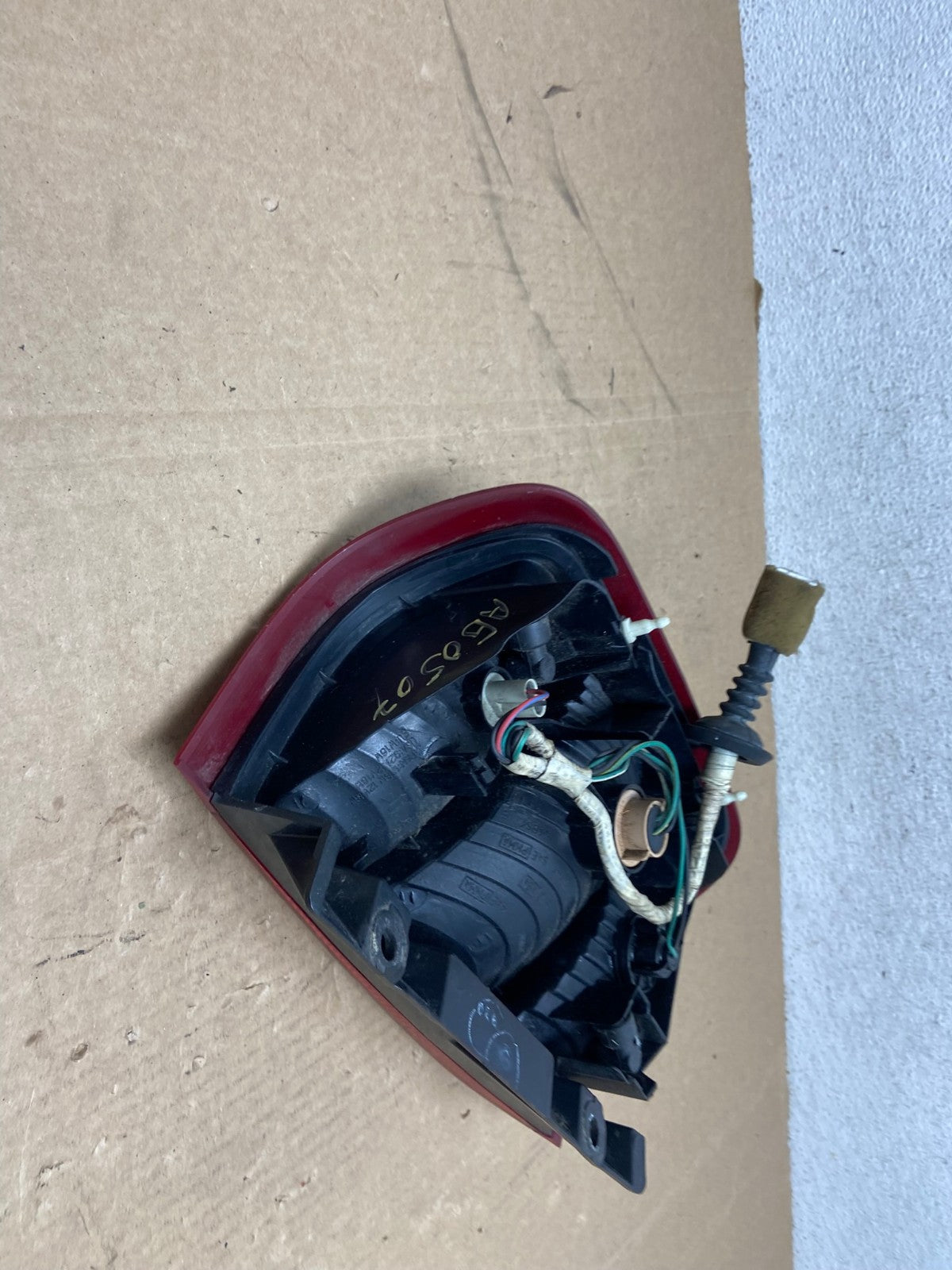 1999 to 2004 Nissan Pathfinder Right Passenger Rh Side Tail light AG0507 LK5