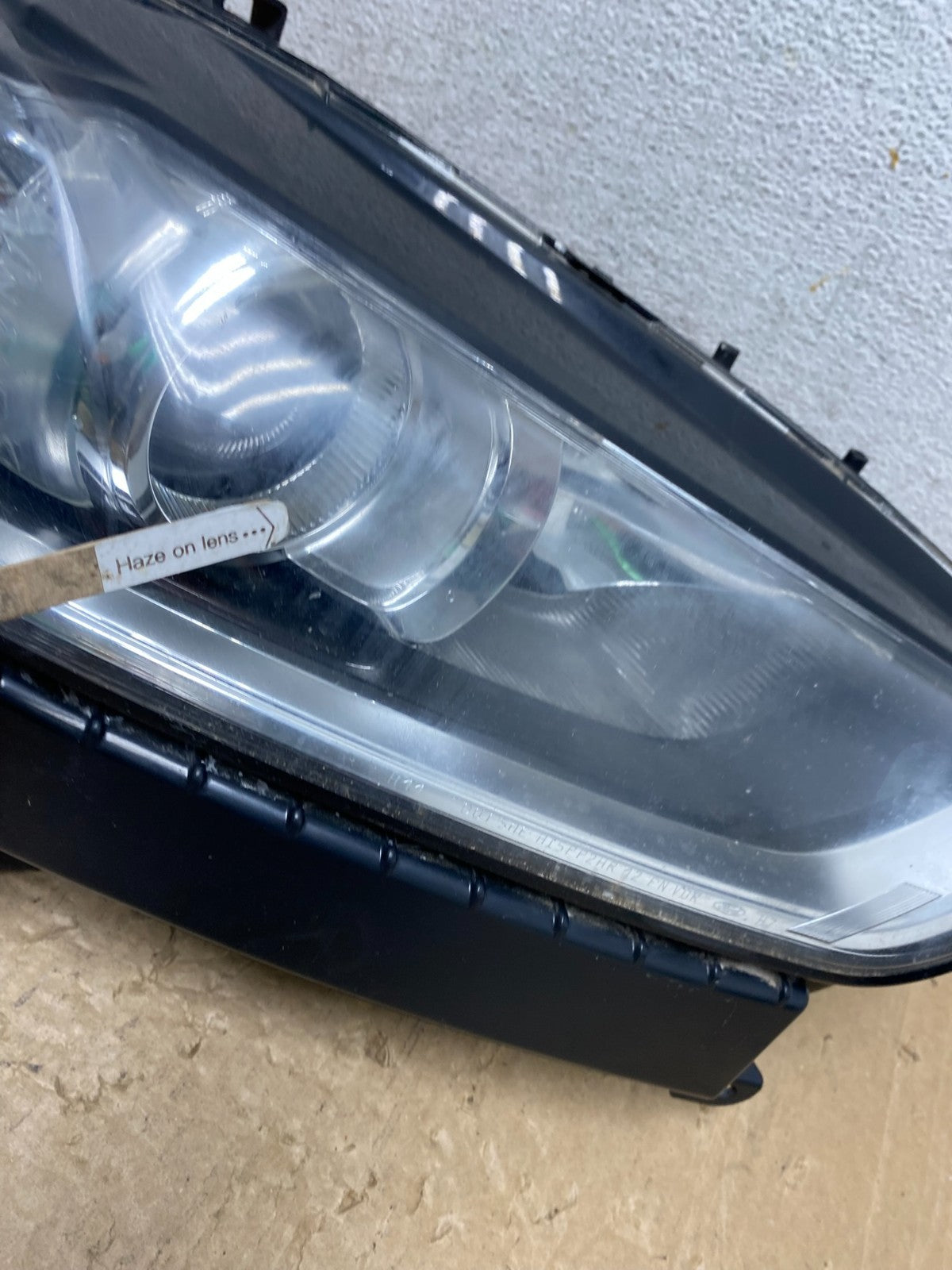 2013 to 2016 Ford Fusion Right Passenger Rh Side Headlight AG1432 DW4
