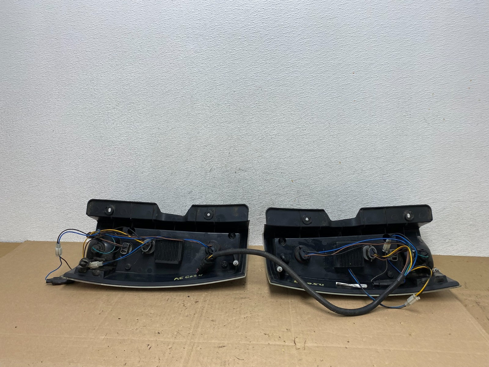 2007 to 2014 Chevrolet Suburban Tahoe GMC Yukon Black LED Tail Lights AE60546