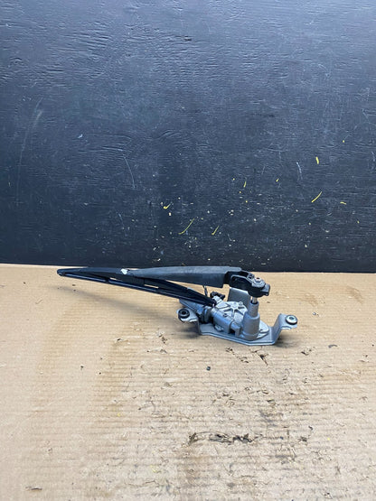 2014-2021 Dodge Durango  Tailgate Back Door Rear Wiper Motor Wiper S3215 DG4