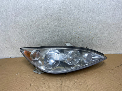 2005 to 2006 Toyota Camry Right Passenger RH Halogen Headlight TYC AI8180 DW0