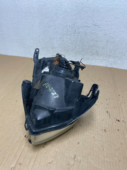 2001 to 2004 Mazda Tribute Left Driver Lh Side Halogen Headlight AE9027 DW7