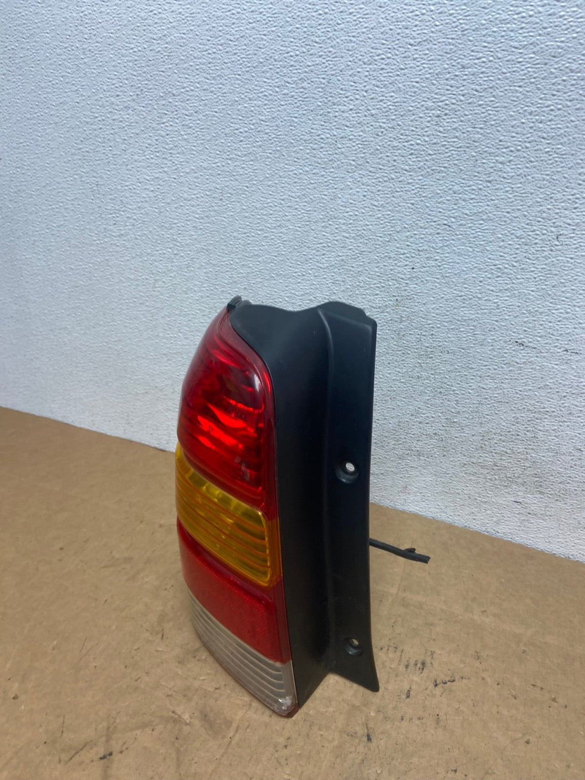 2001 to 2007 Ford Escape Left Driver Lh Side Tail Light Aftermarket AD4789 LK1