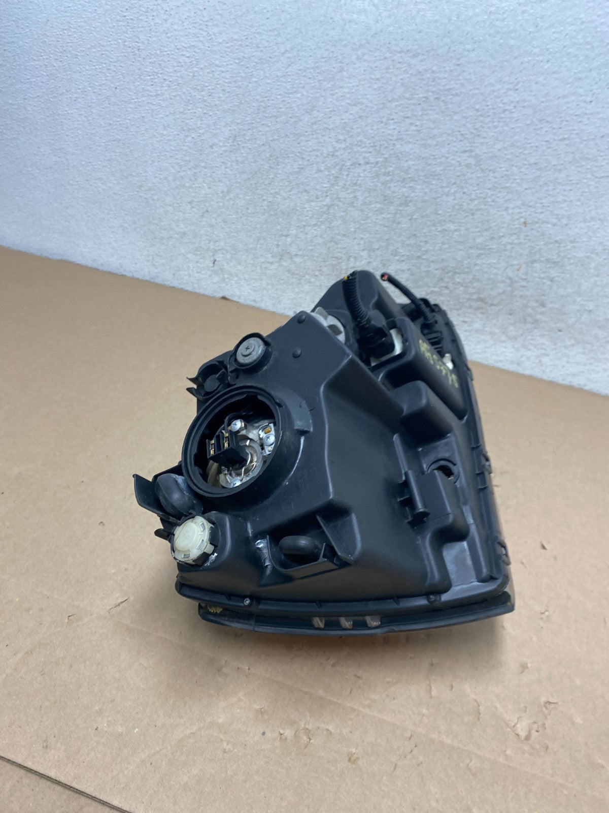 2004 2005 2006 Kia Sorento Left Driver Lh Side Headlight Halogen AG5775 DW7