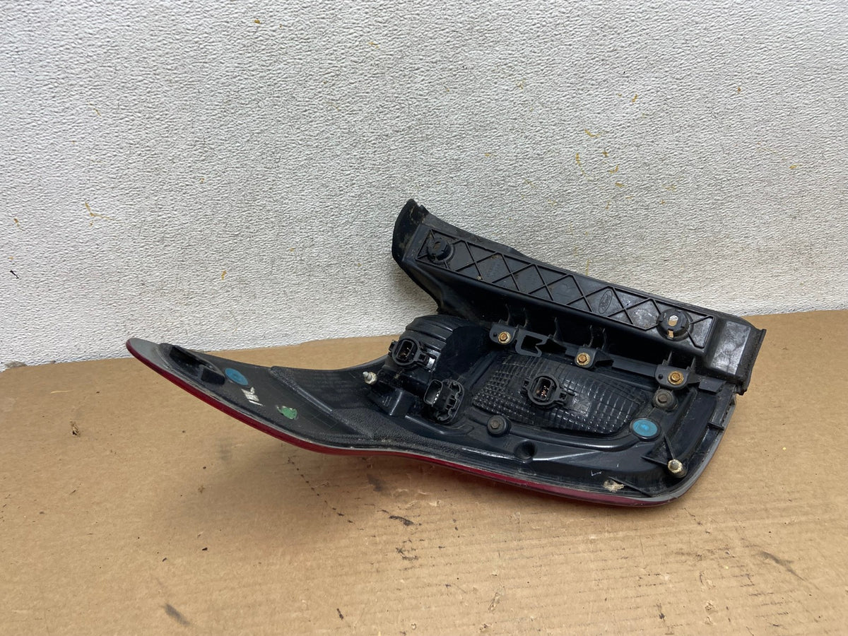 2011 2012 2013 2014 2015 Ford Explorer Right Passenger RH Tail light AH4266 LK6