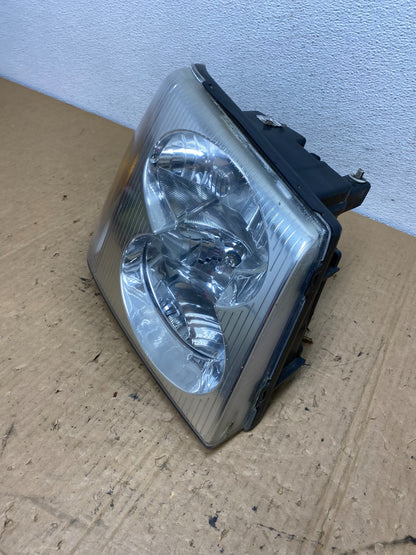 2002 to 2009 Gmc Envoy Right Passenger RH Side Headlight Halogen AC8165 DW1