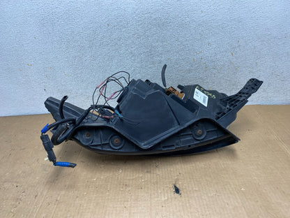 2013 to 2019 Ford Taurus Left Driver LH Side Headlight Halogen AI8755 DW12