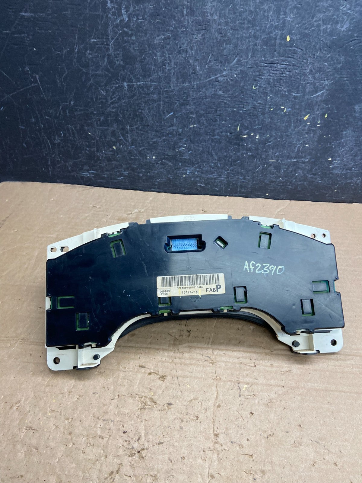 2004 to 2007 Chevrolet Express Speedometer Cluster Gauge af2390 DG4