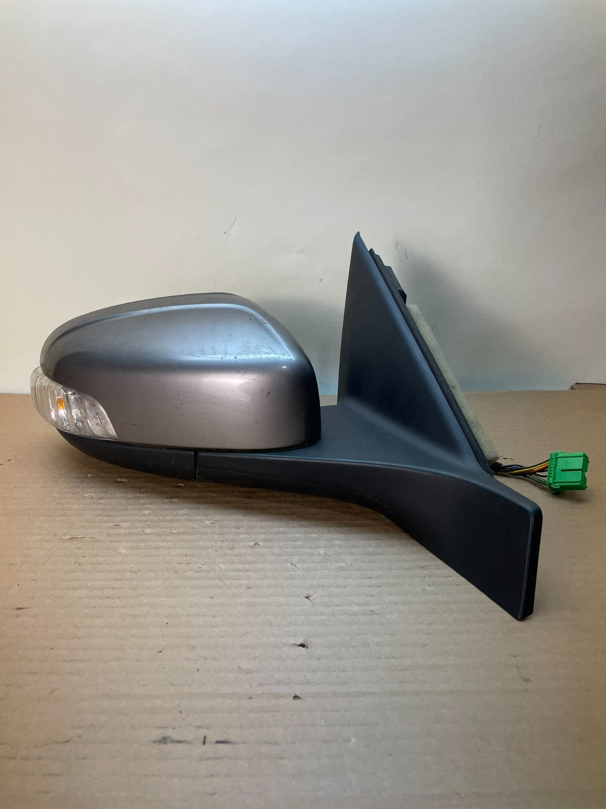 2007 to 2011 Volvo S80 Right Passenger RH Side View Door Mirror AH8700 DG0