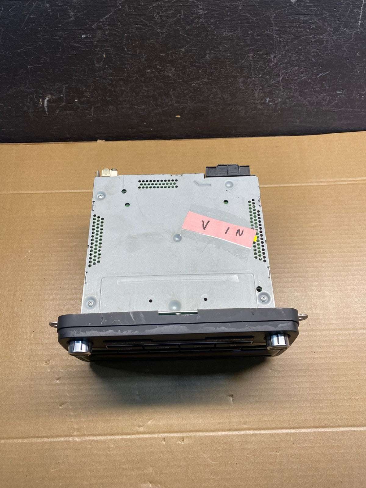2011 to 2014 Volkswagen Passat Jetta Radio CD Player AM/FM AD6598 DG4