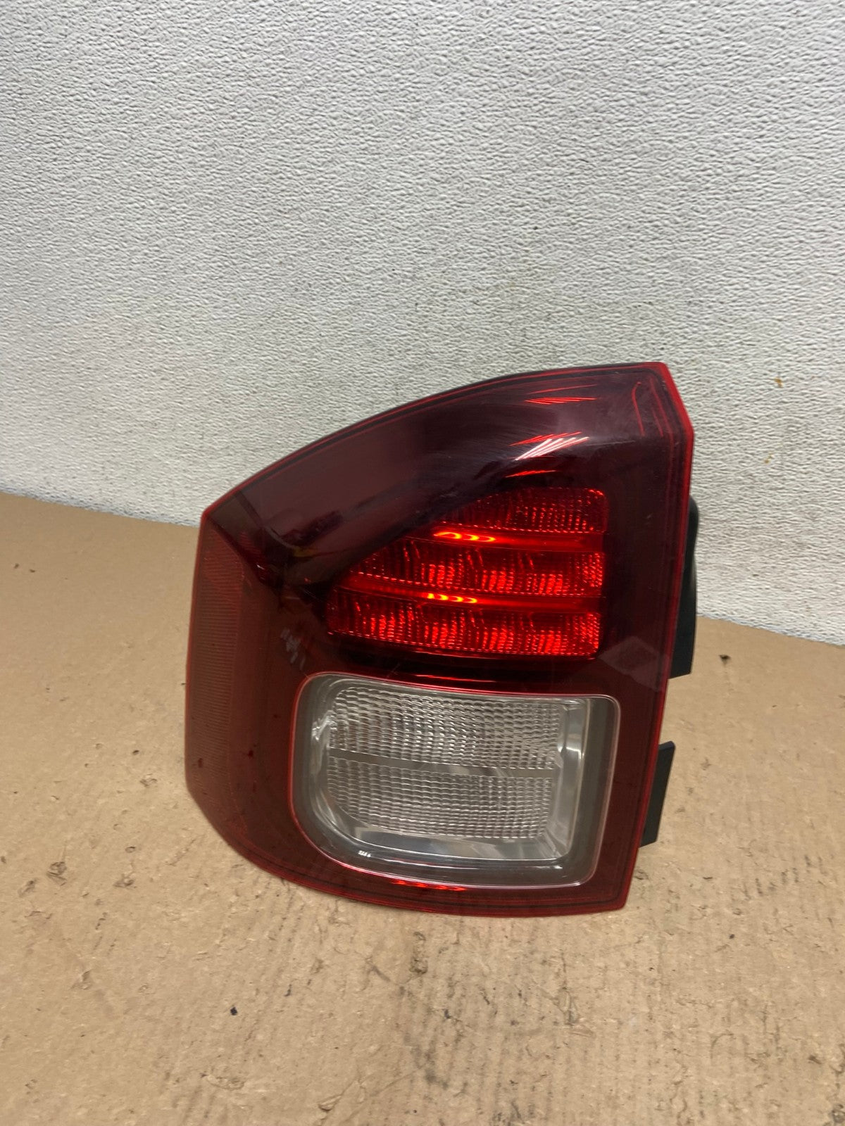 2014 - 2017 Jeep Compass Left Driver LH Side Tail Light AF4304 LK0