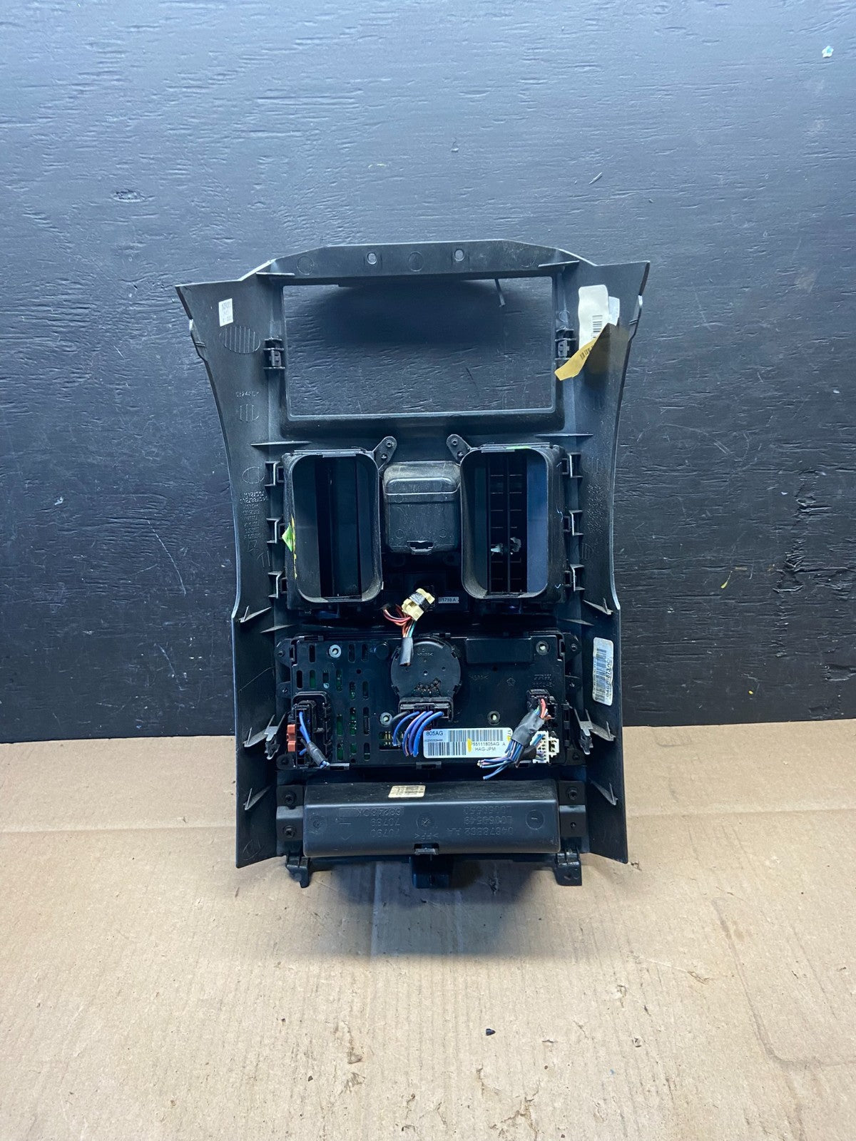 2008-2010 Dodge Grand Caravan  A/C Climate Control Unit Bezel Trim Oem Y6421 DG5