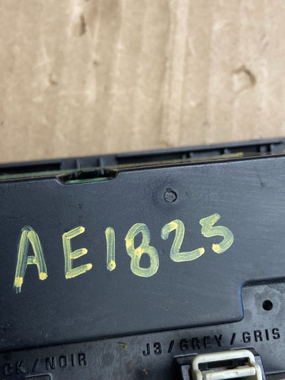 2007-2011 GMC Yukon Tahoe Automatic Climate Temperature Temp Control AE1825 DG6
