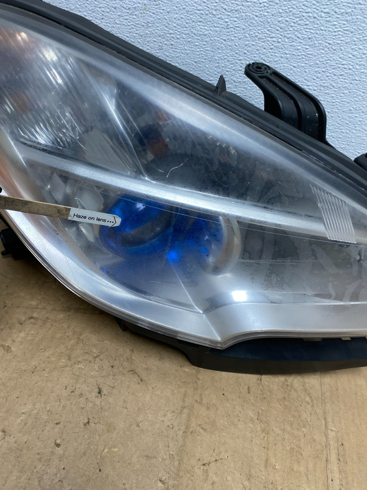 2013 - 2016 Buick Encore Right Passenger RH Side Halogen Headlight AD1247 DW4