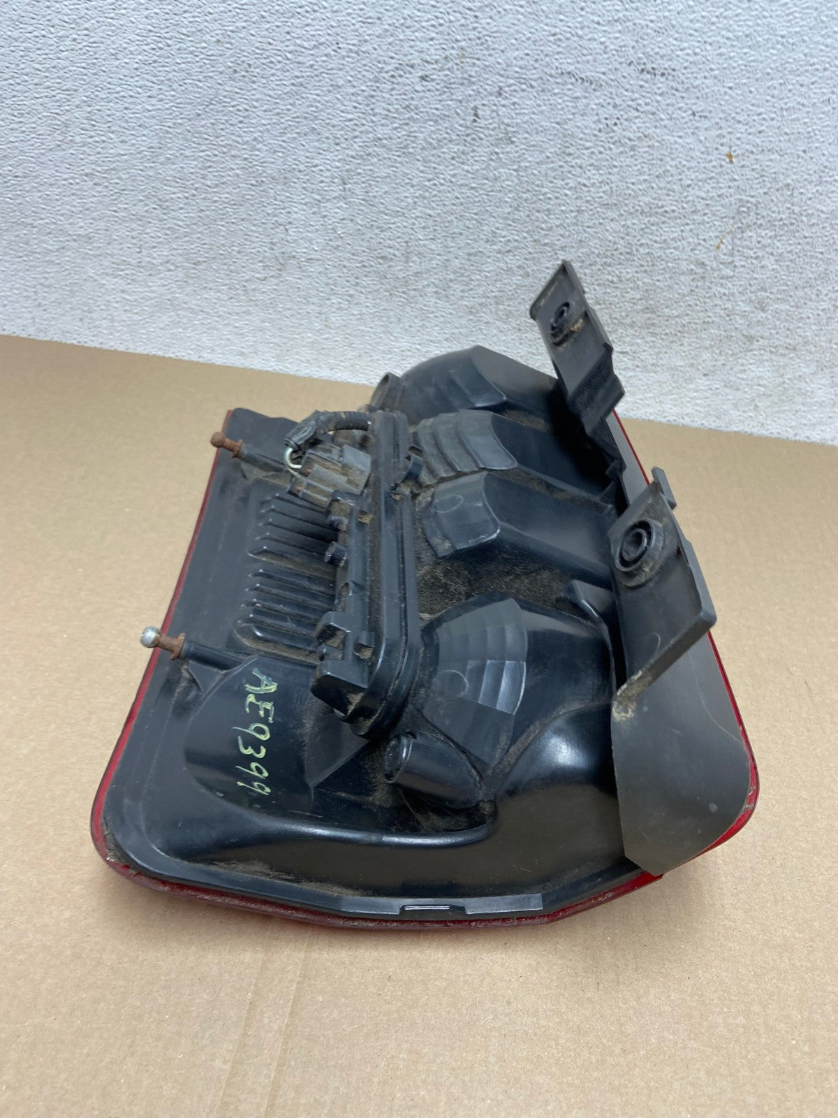 2008 to 2012 Jeep Liberty Left Driver Side Lh Tail Light AE9399 LK6