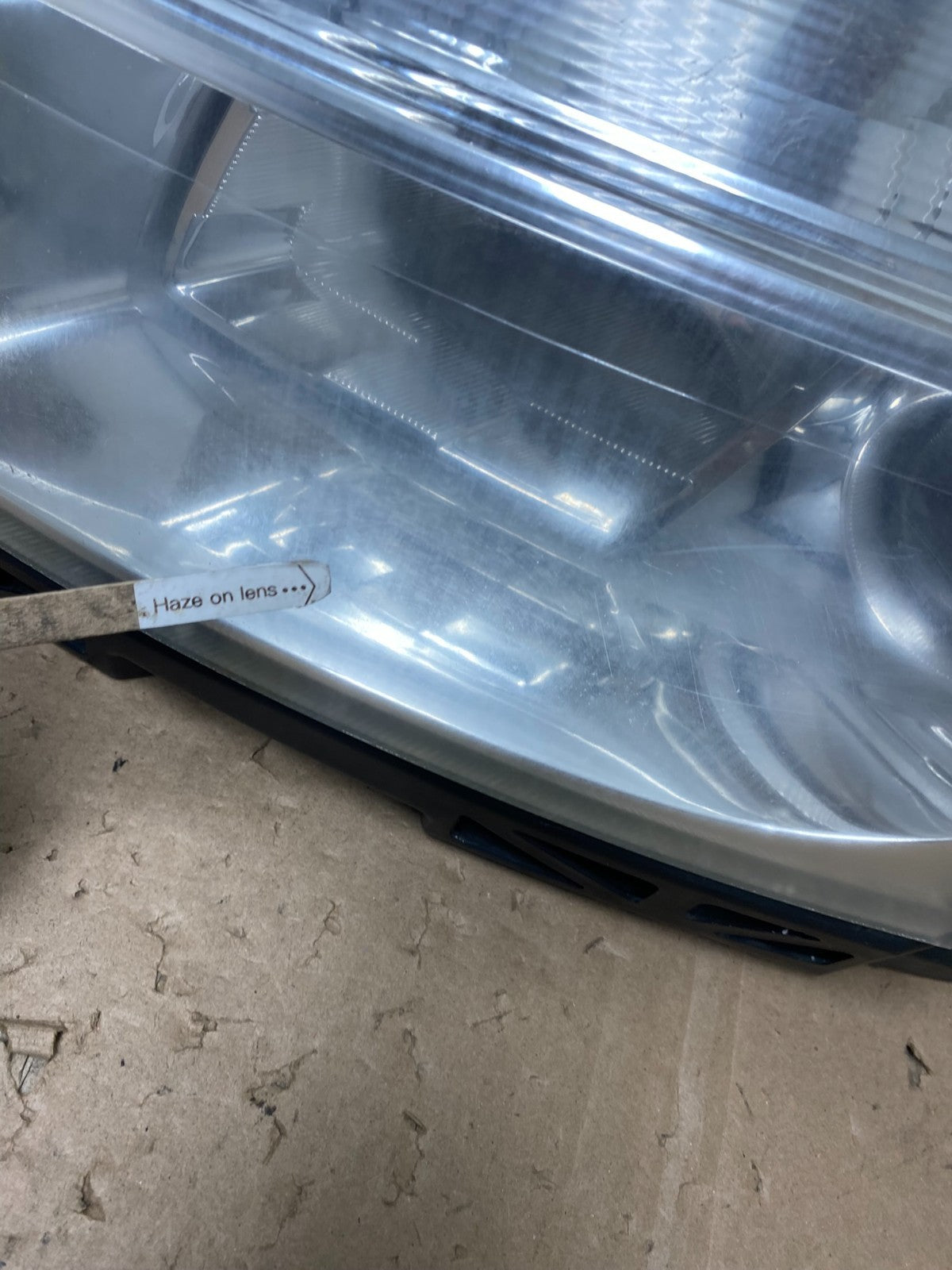2006 to 2009 Mercury Milan Headlights Left+Right Halogen AG5684 DW7