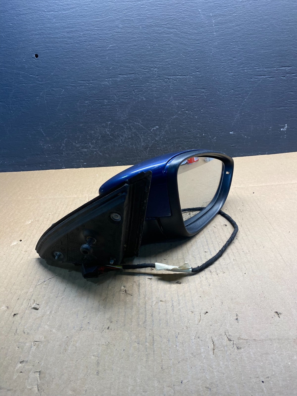 2012-2015 Volkswagen Passat Right Passenger Sgn Door View Mirror AC2499 MS9