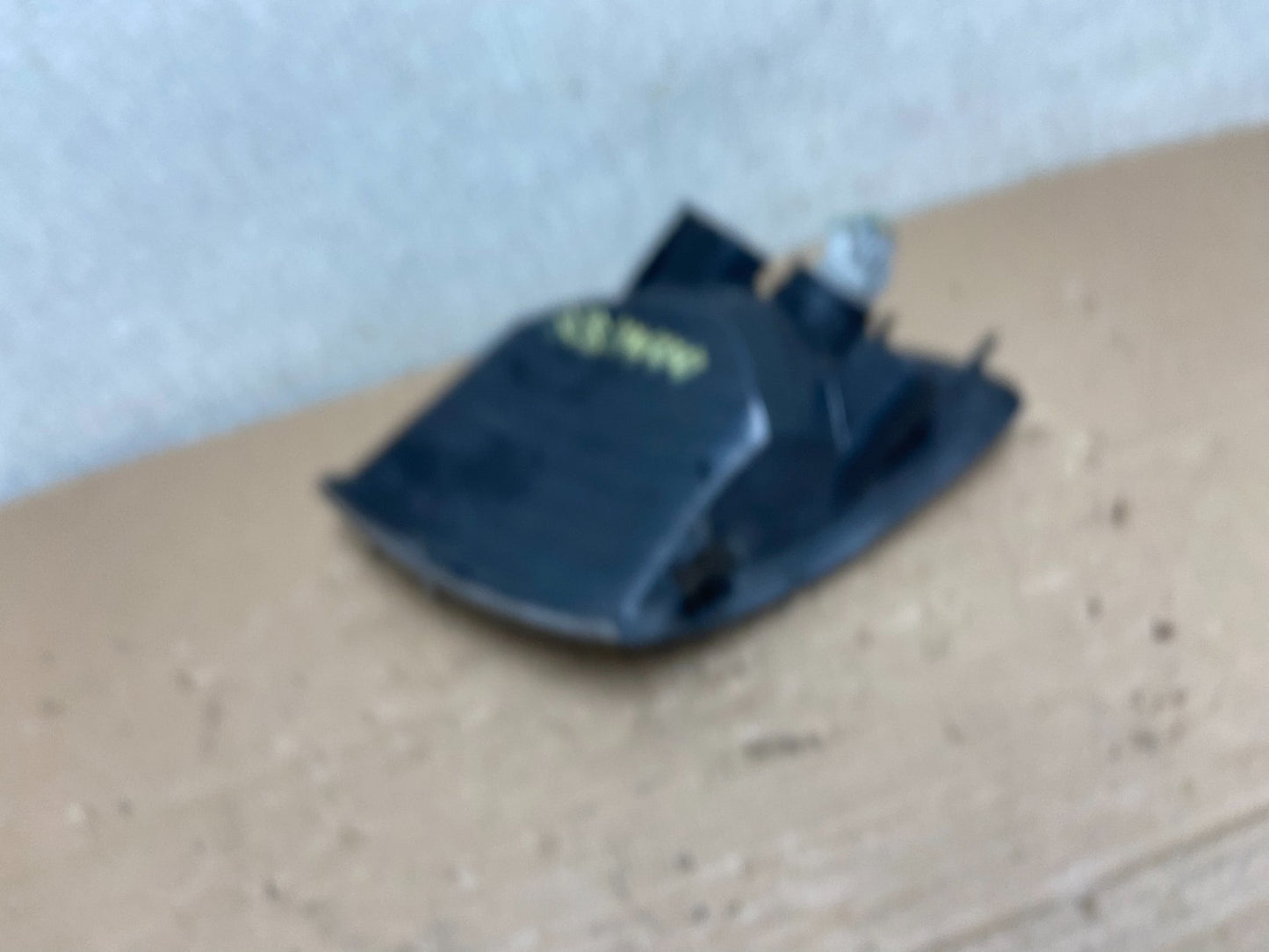 2001 to 2003 Toyota Sienna Turn Signal Left Driver LH Lamp AB1444 DW5