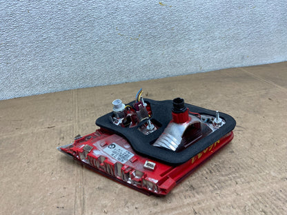 2009 - 2012 Bmw 7-Series F01 F02 750i Right Passenger Inner Tail Light Y6032 DW4
