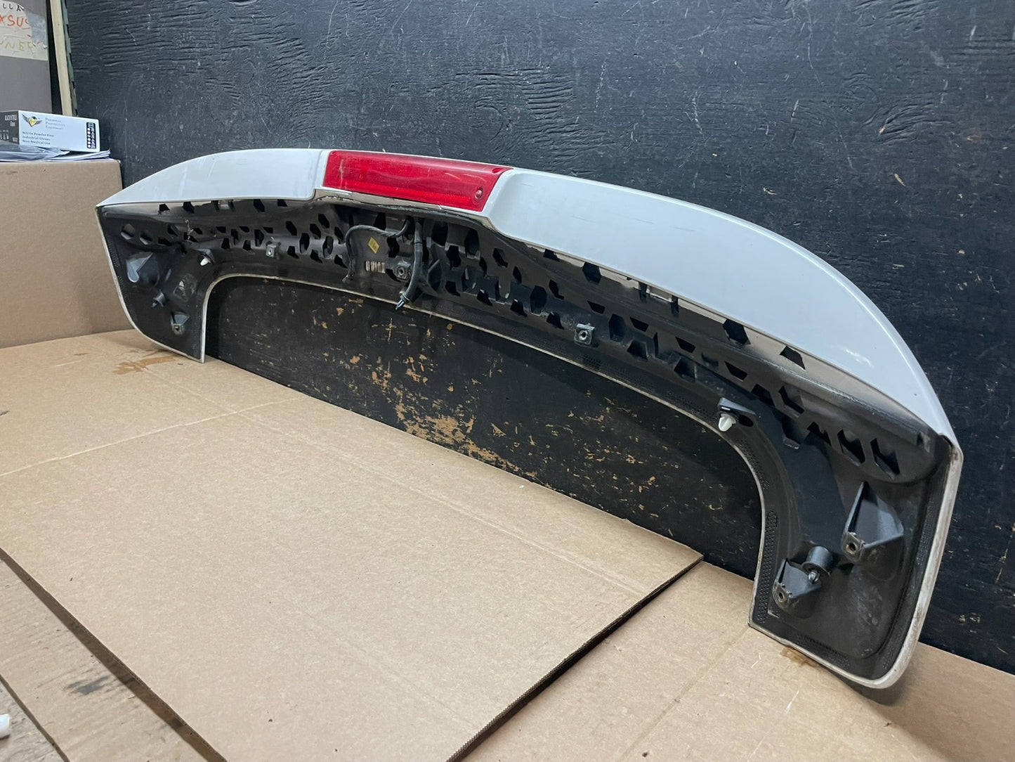 2012 to 2017 Ford Focus Trunk Lid Spoiler Wing Y9238 DG7