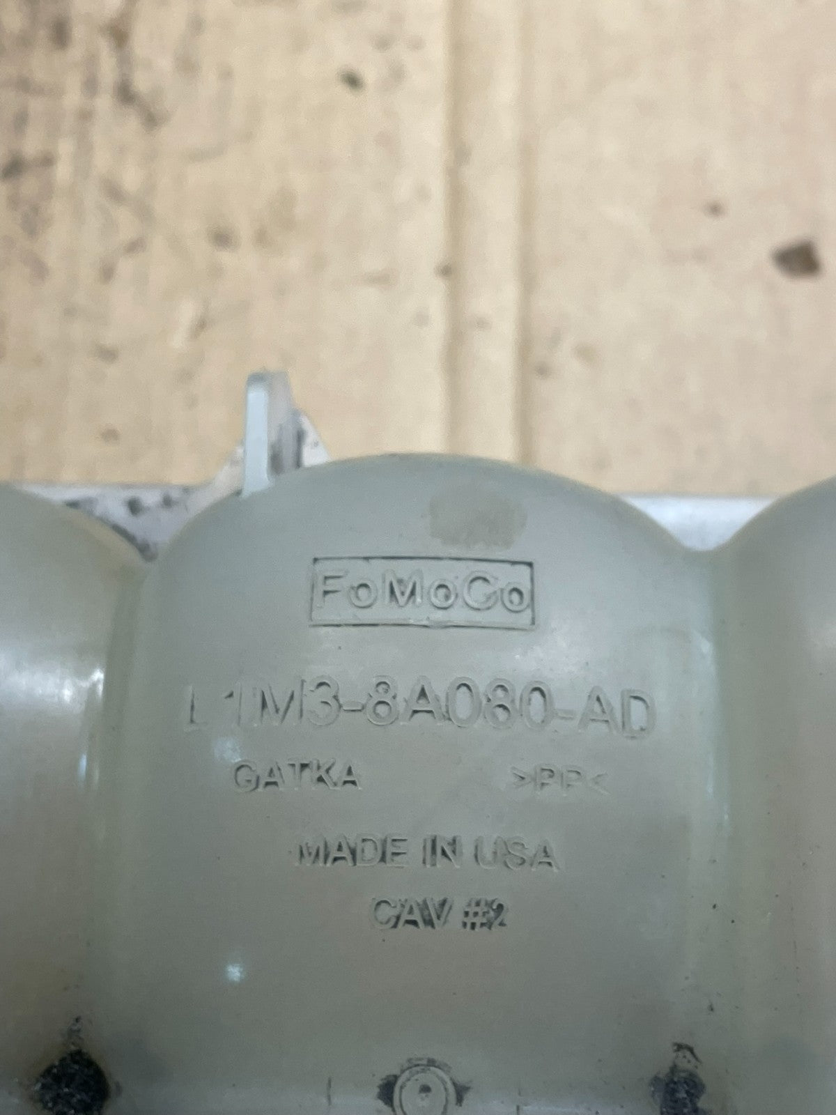 2020-2023 Ford Explorer Radiator Coolant Recovery Bootle Tank  W7079 DG6
