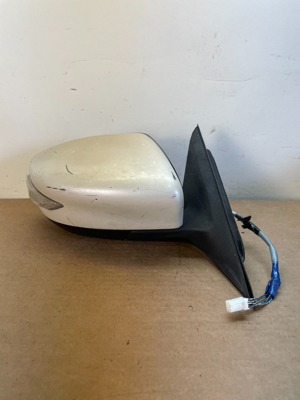 2013-2018 Nissan Altima Right Passenger View Power Turn Door Mirror af8679 DG0