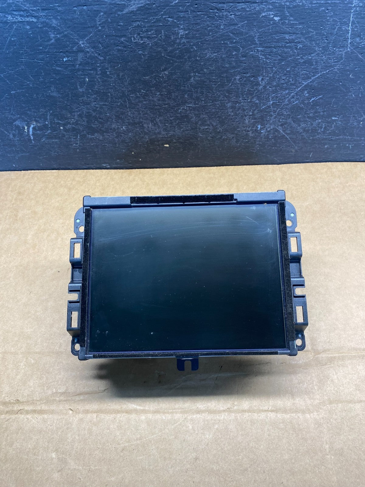 2014 to 2017 Jeep Cherokee Media Satellite Radio Screen Display AD7333 DG0