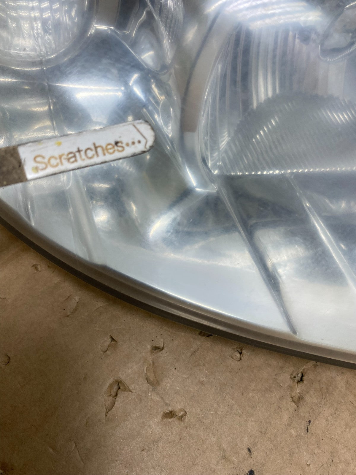 2004 - 2006 Chevrolet Aveo Hatchback Left+Right Headlights Halogen AI8872 DW3