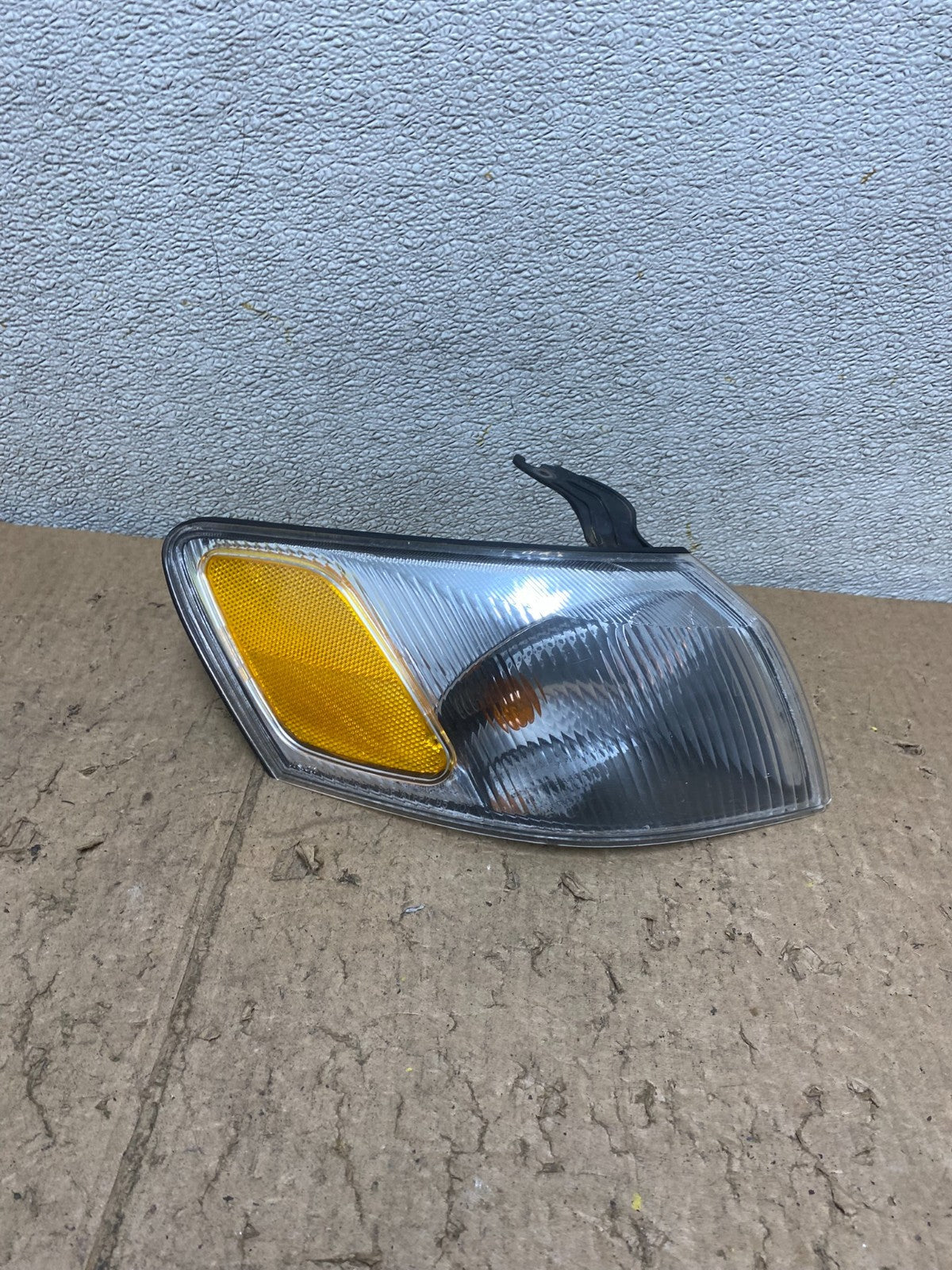 1997 1998 1999 Toyota Camry Right Passenger RH Turn Signal V4500 DW0