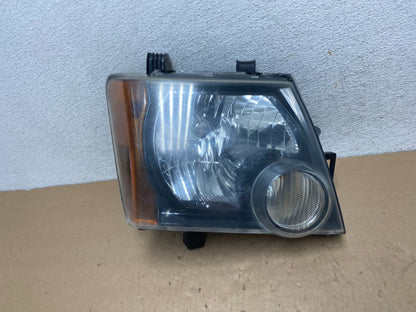2005-2015 Nissan Xterra Right Passenger RH Headlight AG4129 DW0