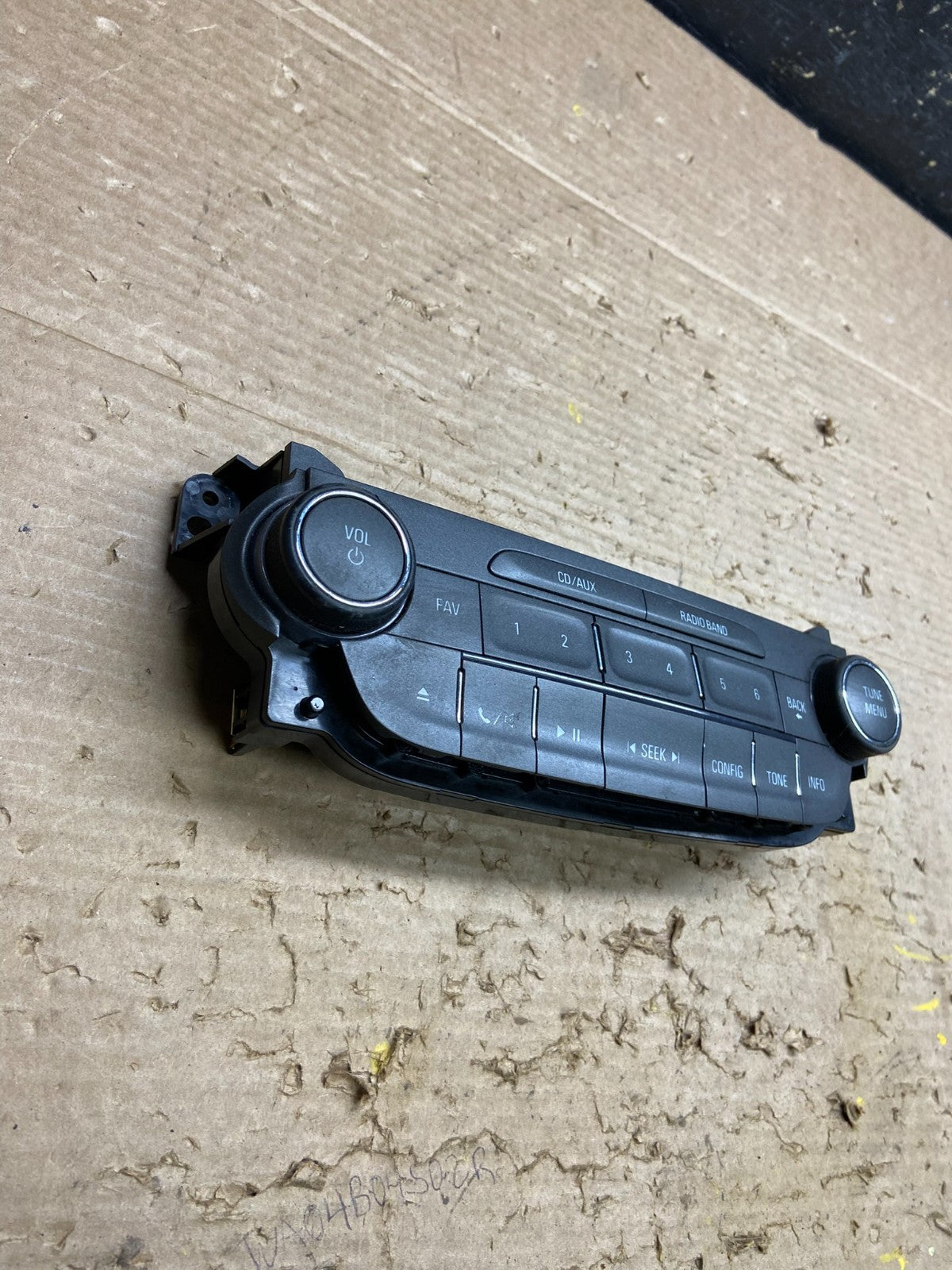 2013 Chevrolet Malibu AM FM Radio Control Panel Oem W2068 DG1