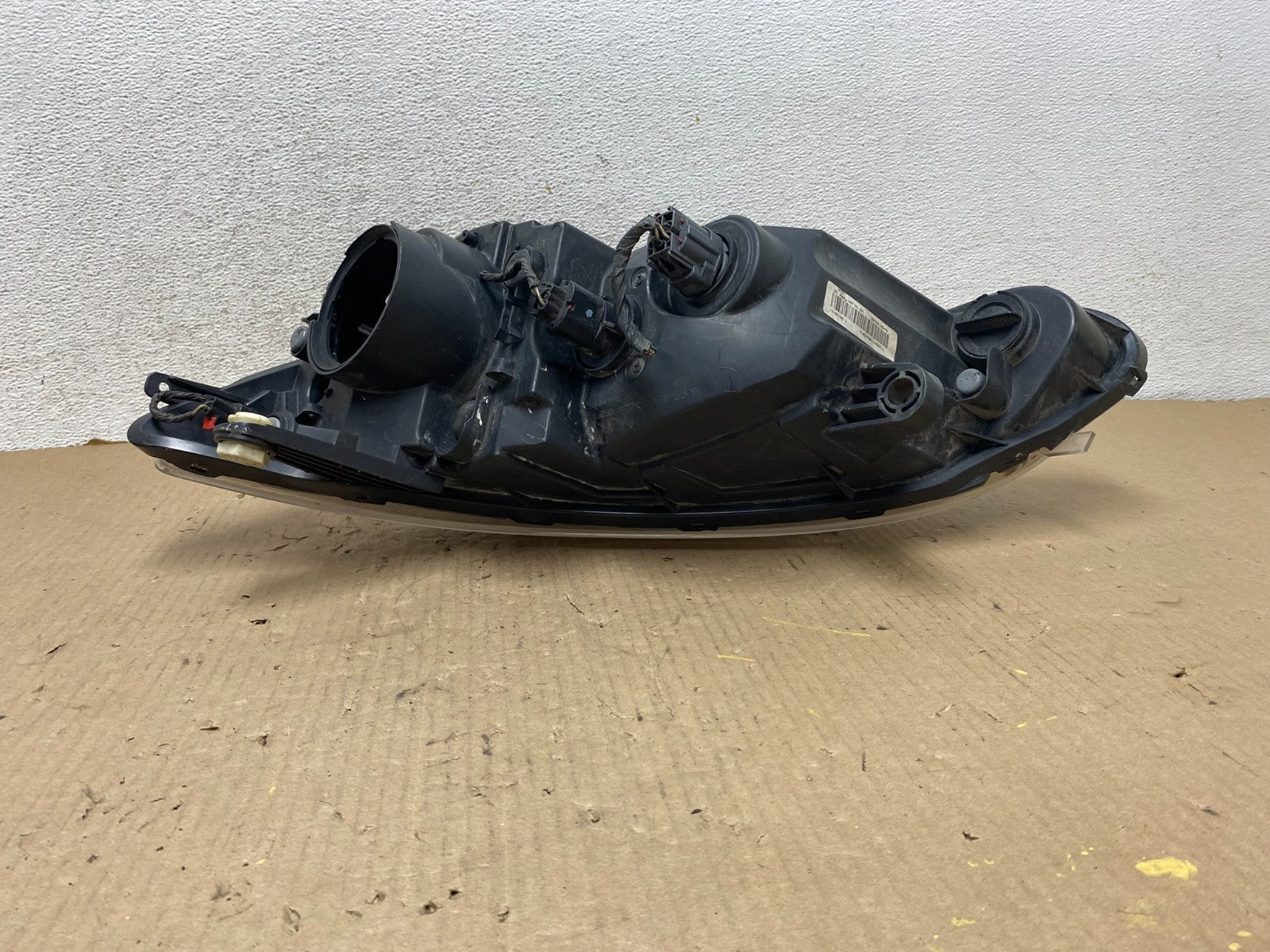 2011 2012 2013 2014 Chrysler 200 Right Passenger Halogen Headlight AG8009 DW5