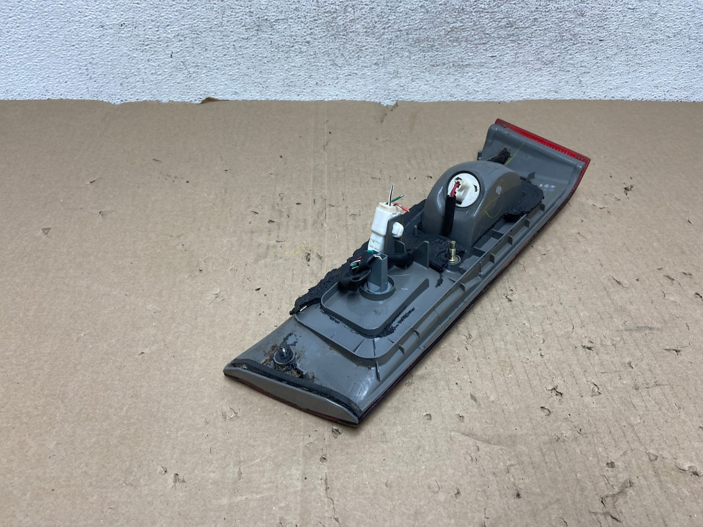 1997 1998 1999 Toyota Camry Tail Light Inner Right Passenger AG6947 LK5