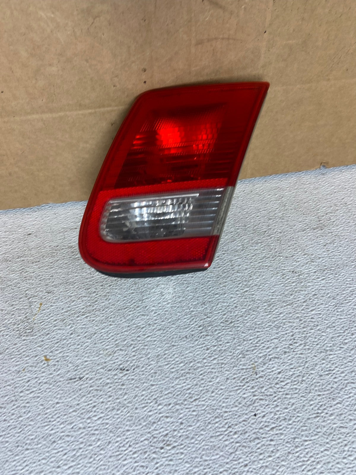2003 to 2007 Saab 9-3 Right Passenger RH Side Inner Tail Light AD5457 LK0