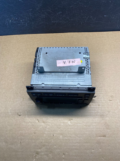 2003 - 2011 Lincoln Town Car RDS AM/FM Radio Tape CD Player ac8057 DG3