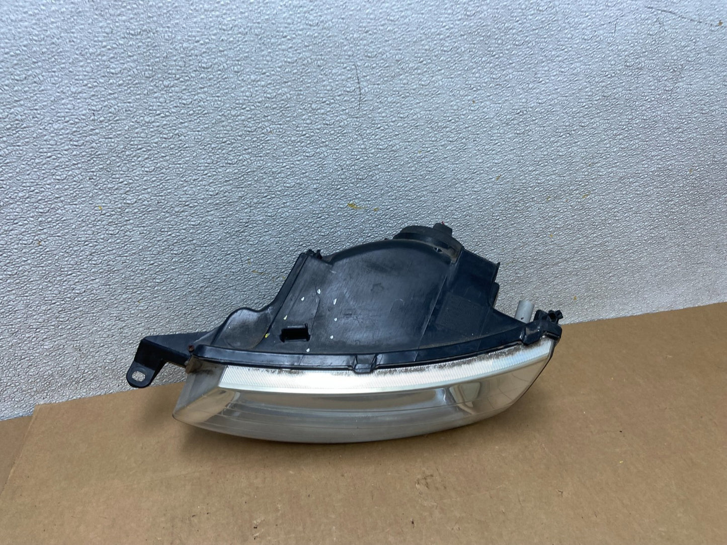 1999-2001 Toyota Solara Left Driver LH Halogen Headlight Z6668 DW5