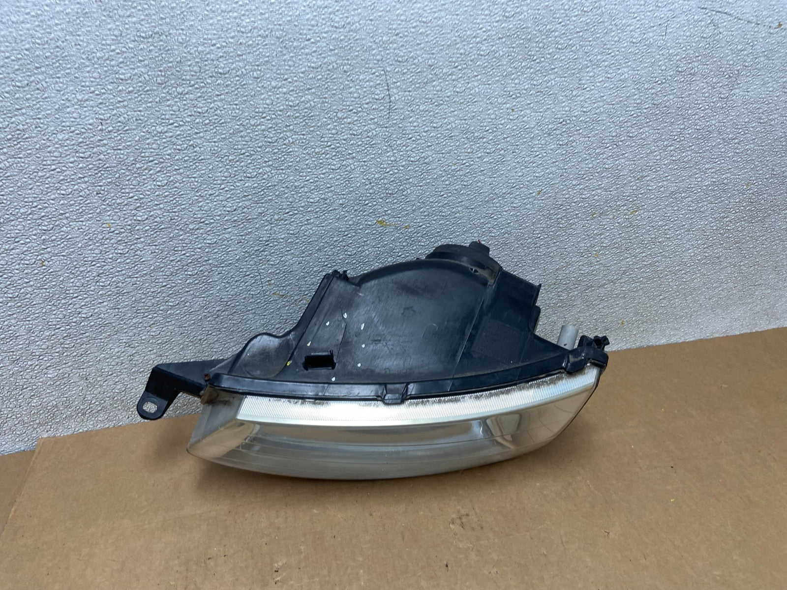 1999-2001 Toyota Solara Left Driver LH Halogen Headlight Z6668 DW5