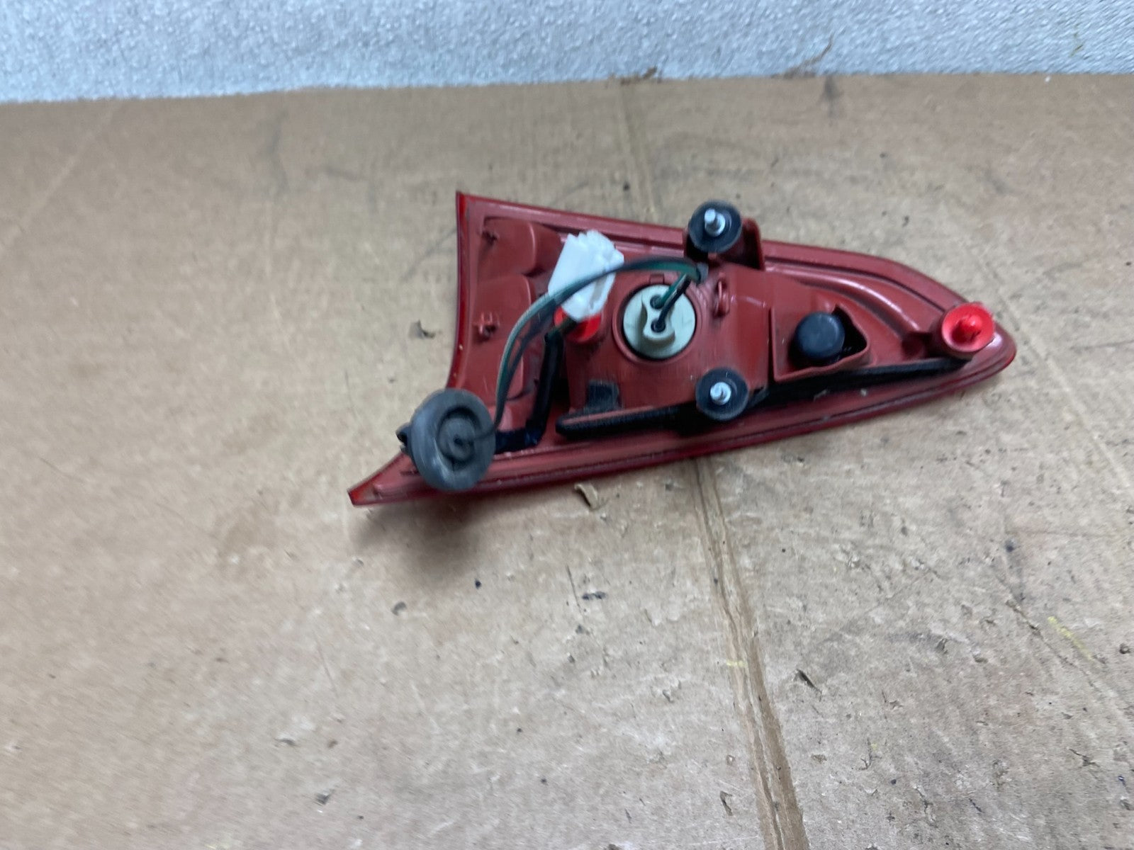 2008-2012 Infiniti Ex35 Inner Left Driver LH Side Tail Light OEM AA2586 GD3